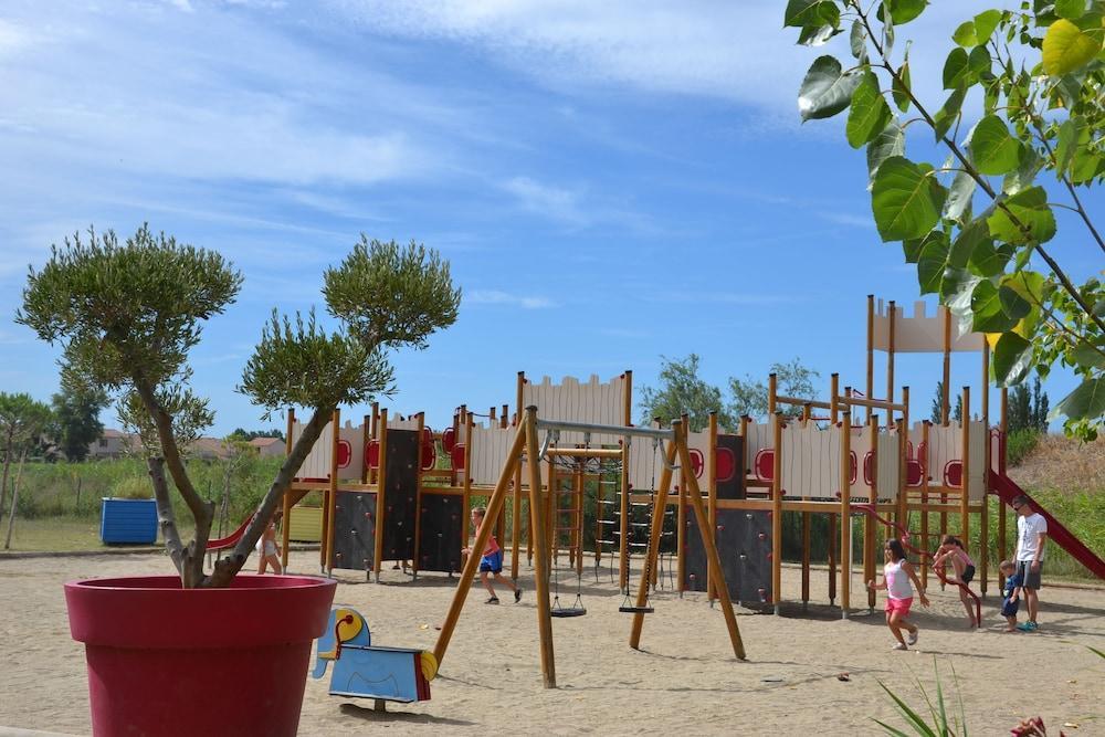Camping Les Salisses - Maeva Vias Exterior foto